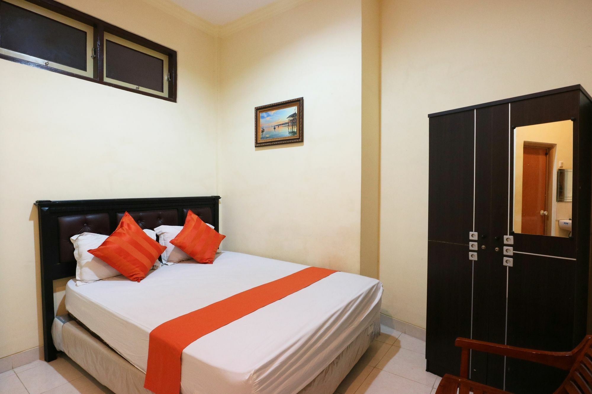 Hotel Syariah Walisongo Сурабая Экстерьер фото