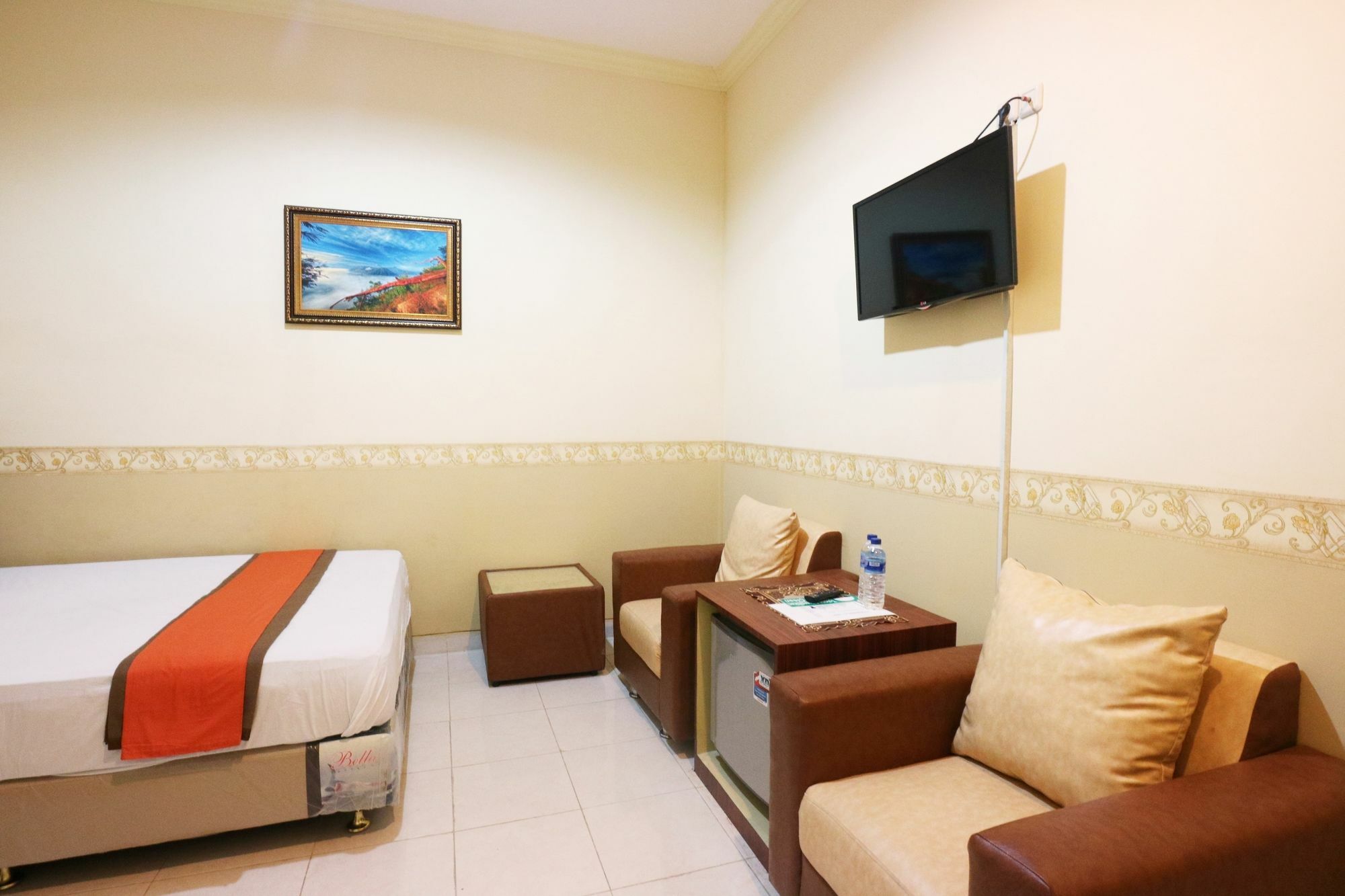 Hotel Syariah Walisongo Сурабая Экстерьер фото